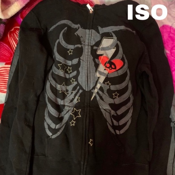 Skelanimals ISO!! - Picture 1 of 7
